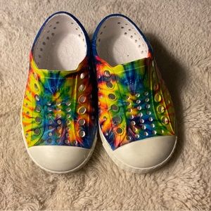 Natives size C5 tie dye colors